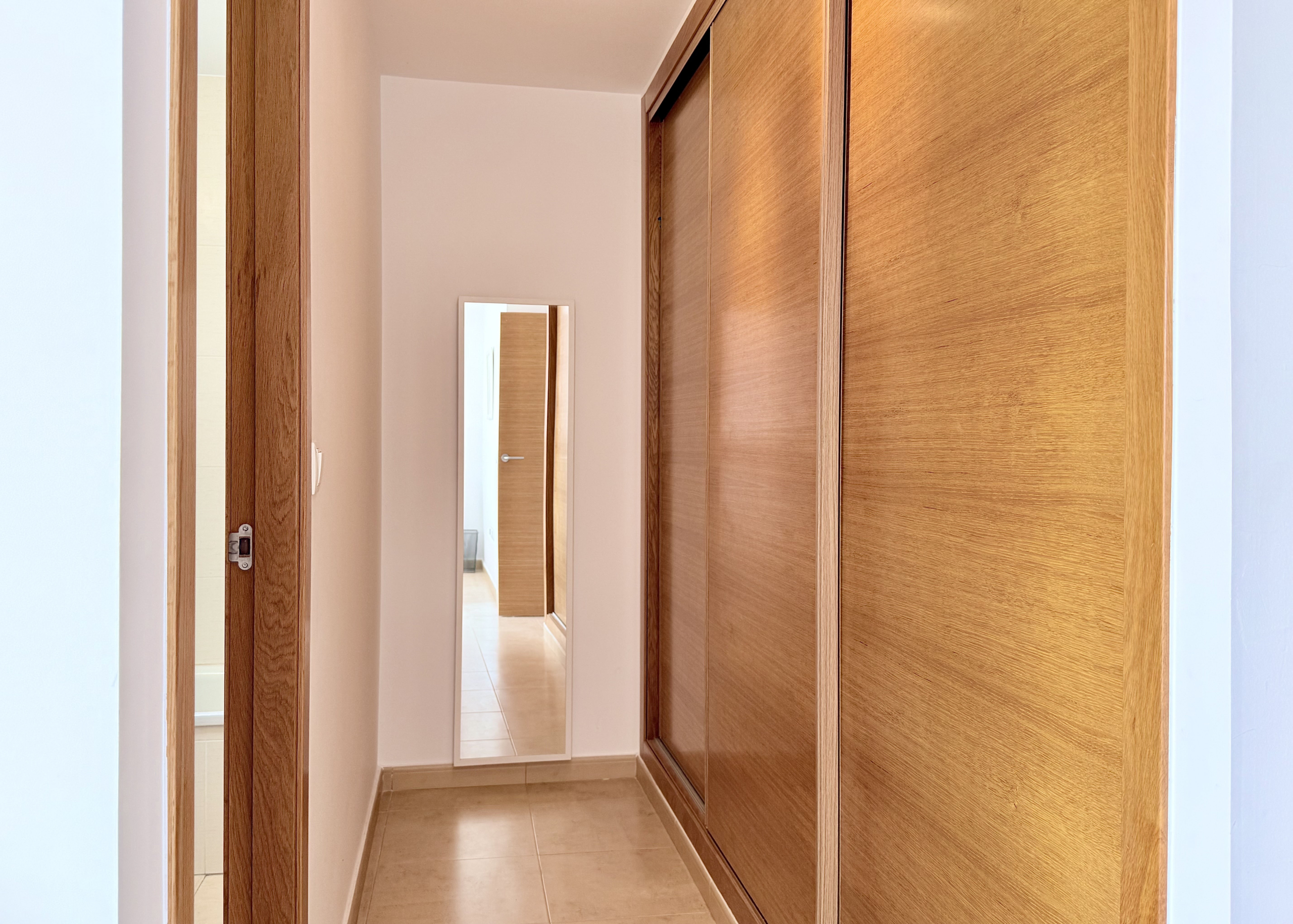 Master bedroom suite in Mar Menor Golf Resort villa
