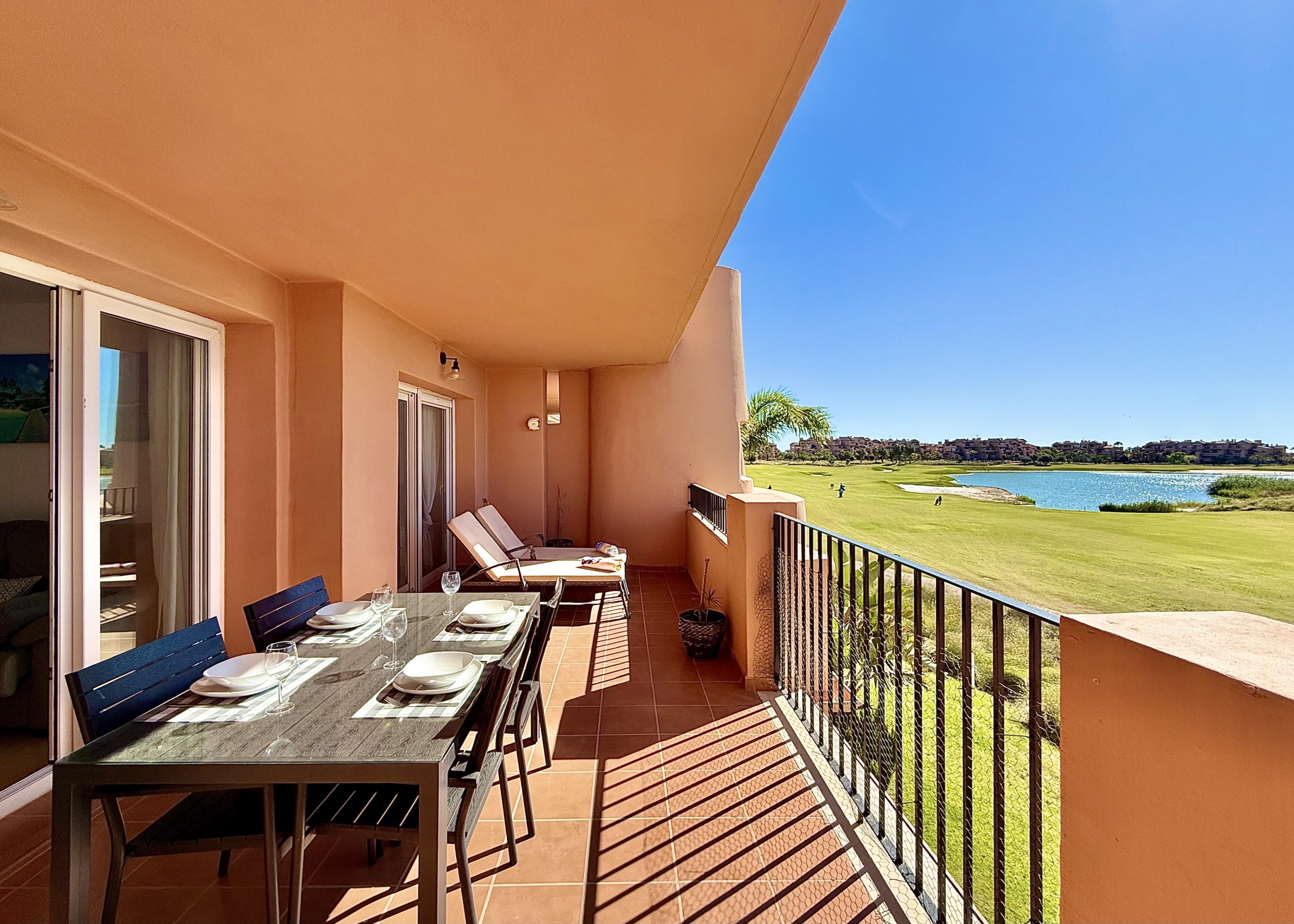 2-Bed First Floor Apartment for Sale on Mar Menor Golf Resort. With lake and golf views, and close to resort's facilities. Key Ready.