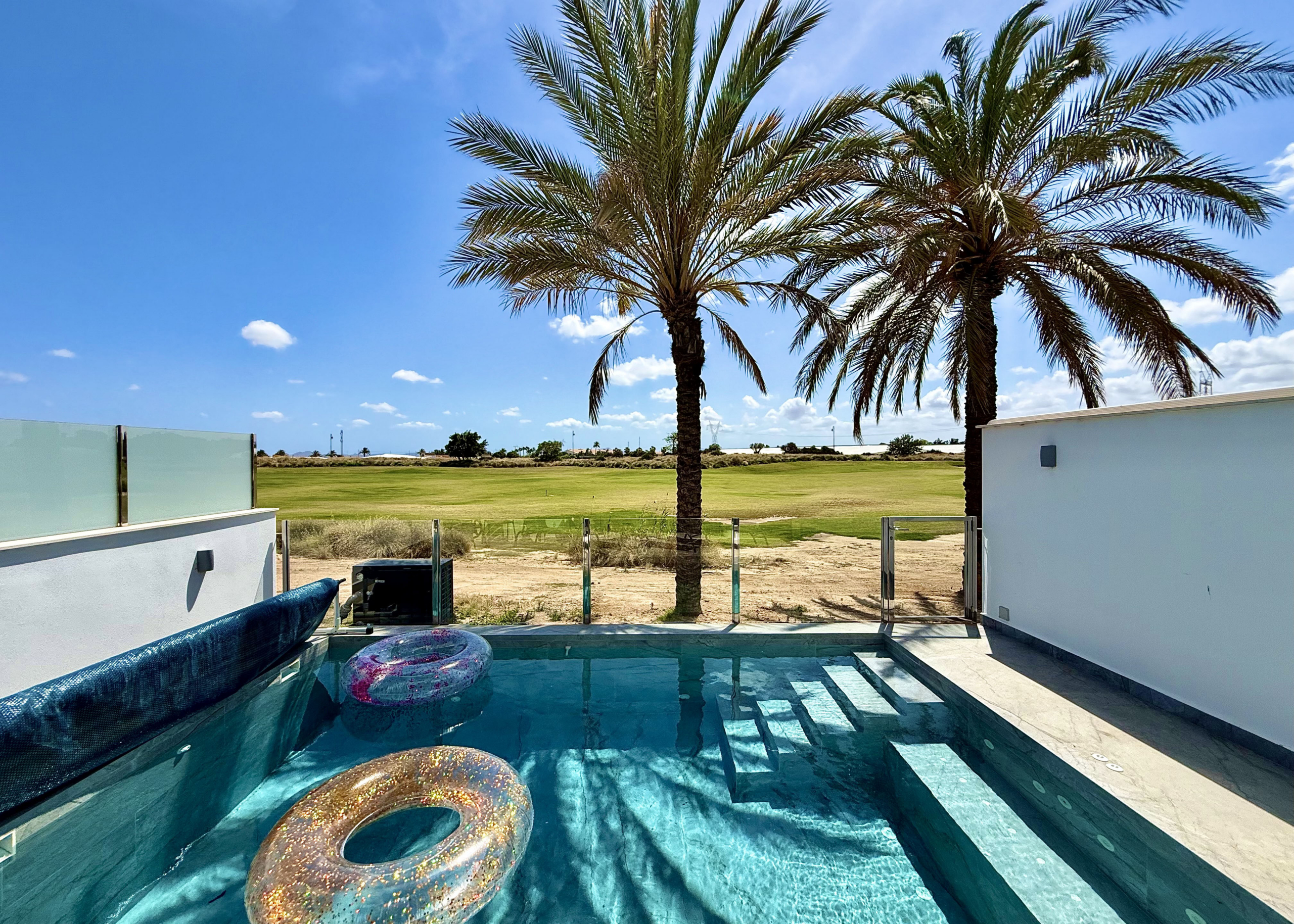 Heated jacuzzi pool at luxury villa in Mar Menor Golf Resort