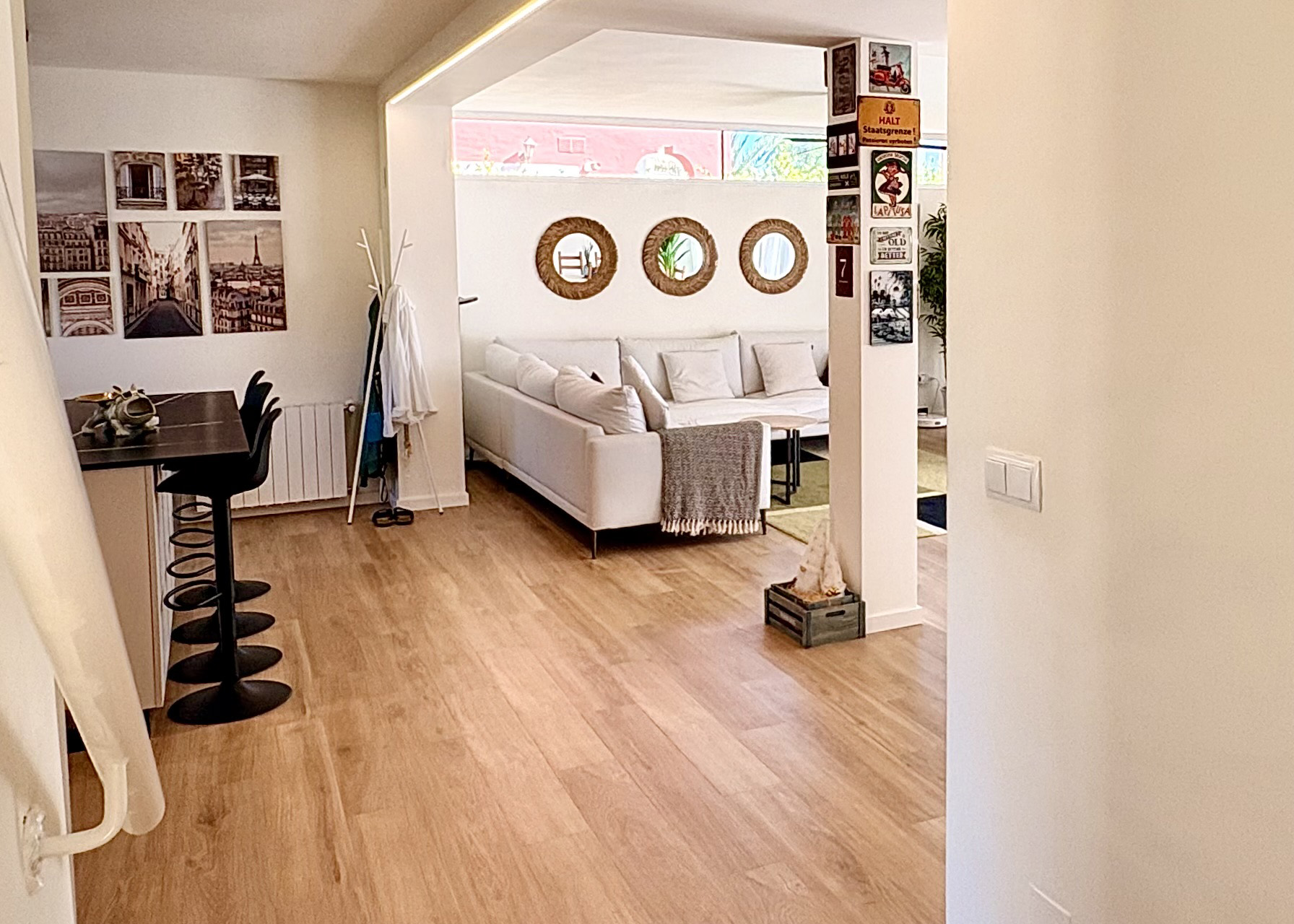 Open-plan living room in Baron villa on Mar Menor Golf Resort