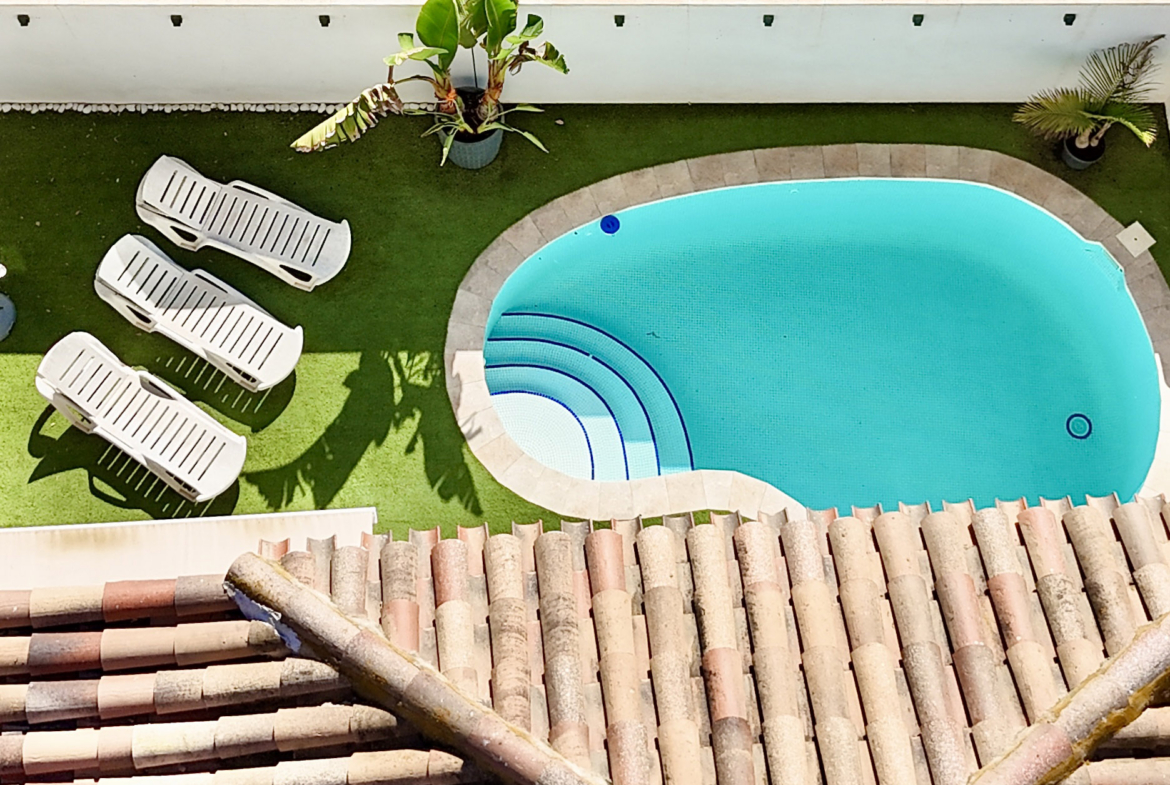 Private swimming pool at Baron villa on Mar Menor Golf Resort