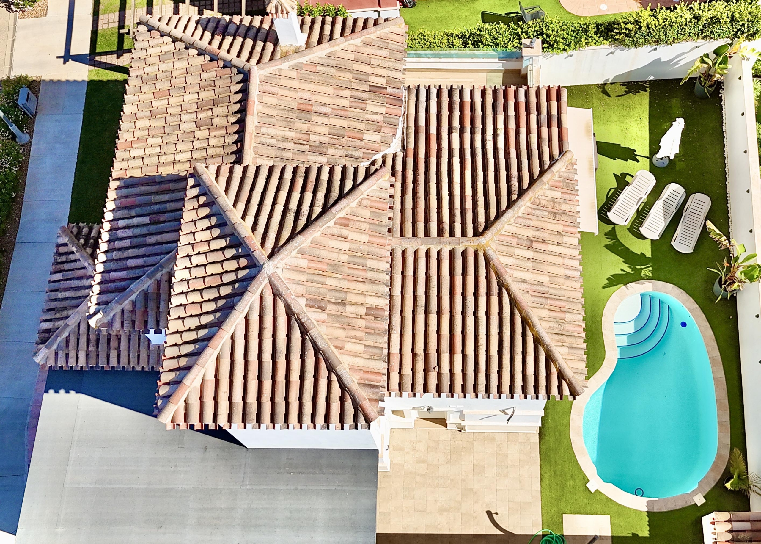 Private swimming pool at Baron villa on Mar Menor Golf Resort