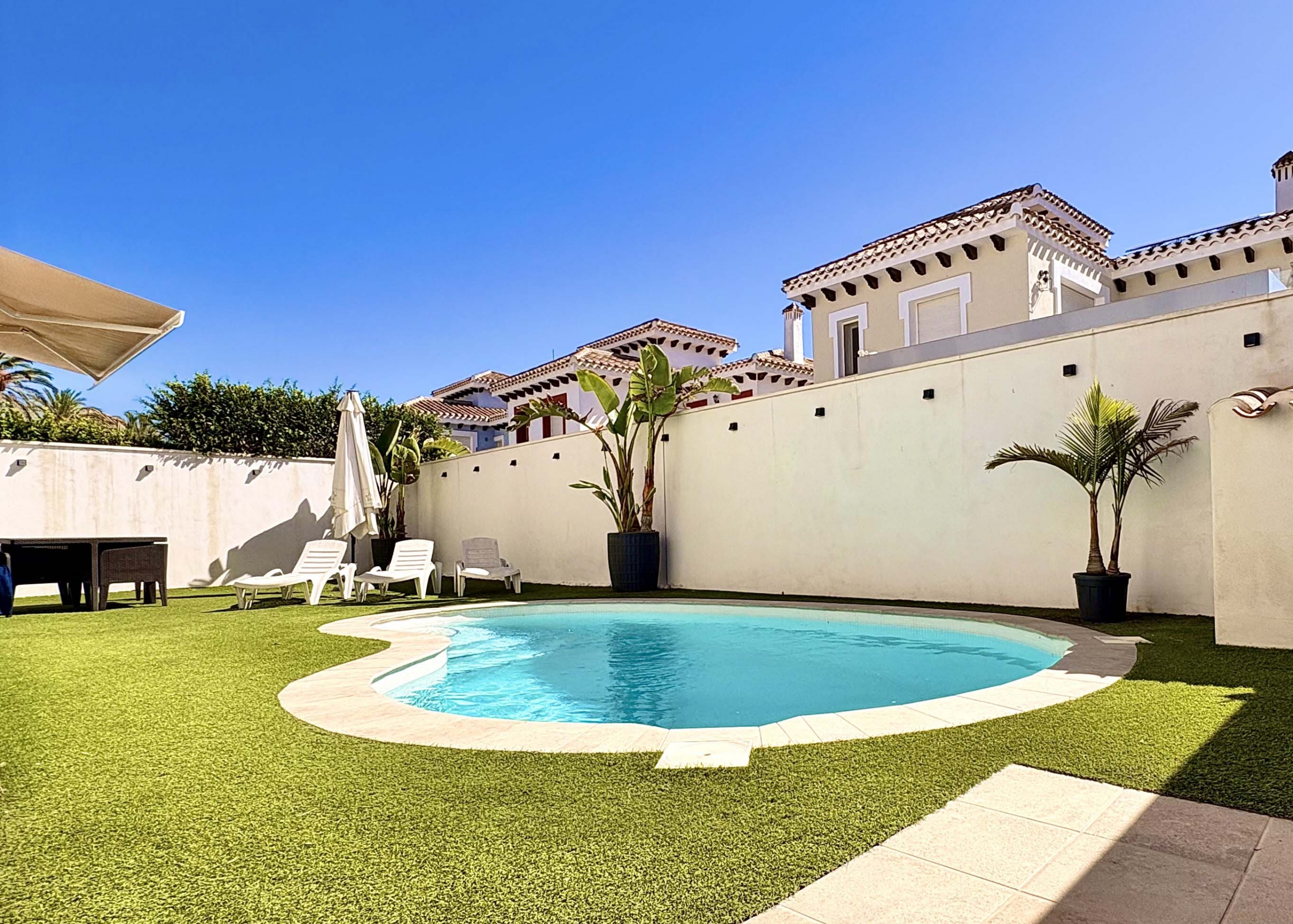 Private swimming pool at Baron villa on Mar Menor Golf Resort