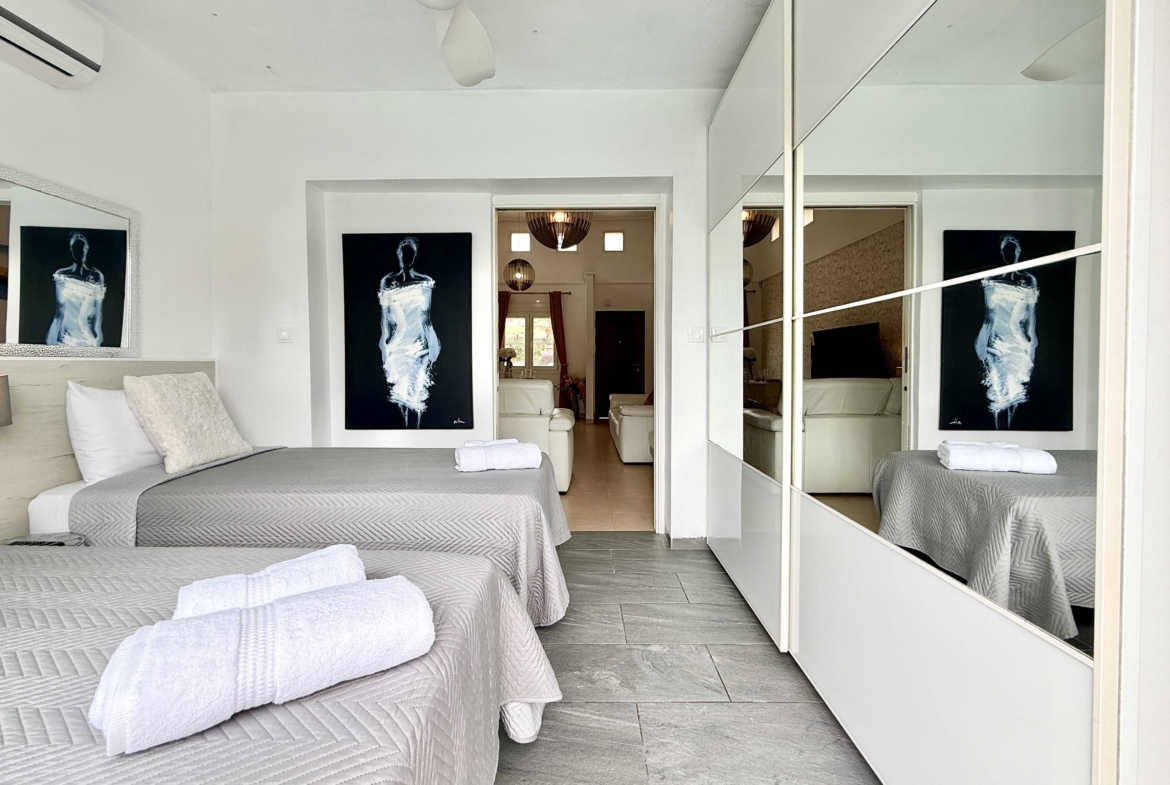 Bedroom in Rondella villa for sale on Mar Menor Golf Resort