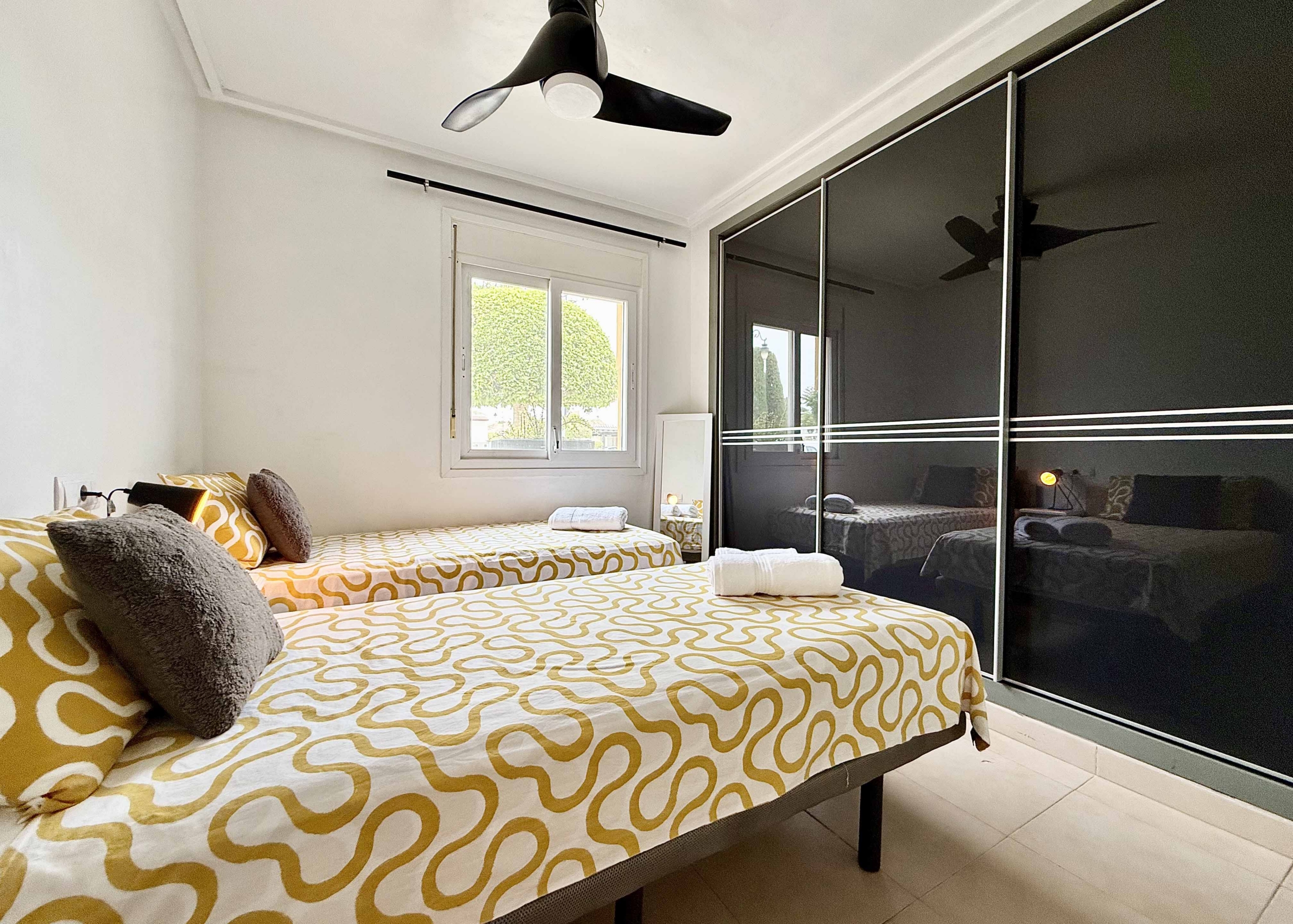 Bedroom in Rondella villa for sale on Mar Menor Golf Resort