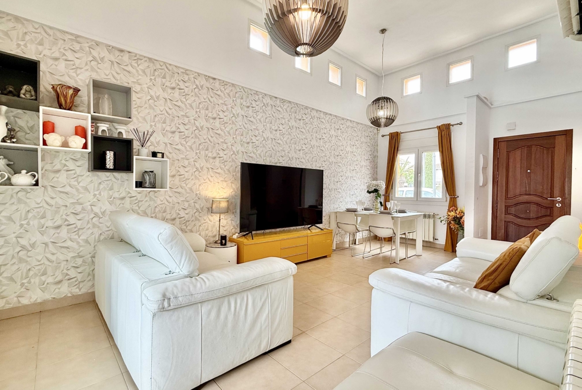 Modern living room in Rondella villa on Mar Menor Golf Resort