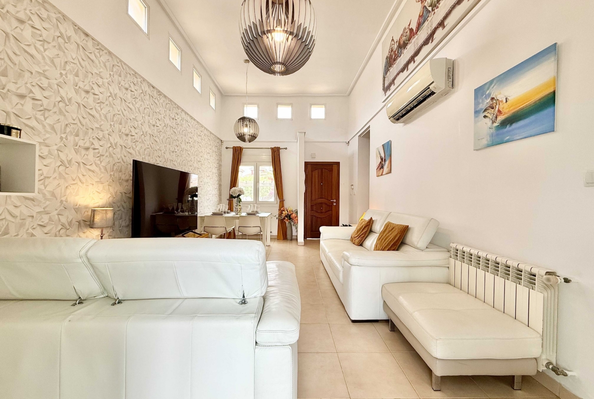 Modern living room in Rondella villa on Mar Menor Golf Resort