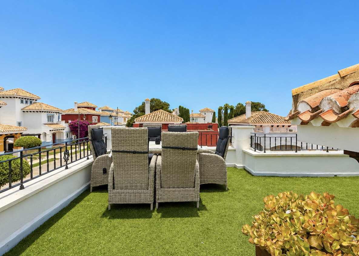 Private rooftop solarium at Rondella villa on Mar Menor Golf Resort