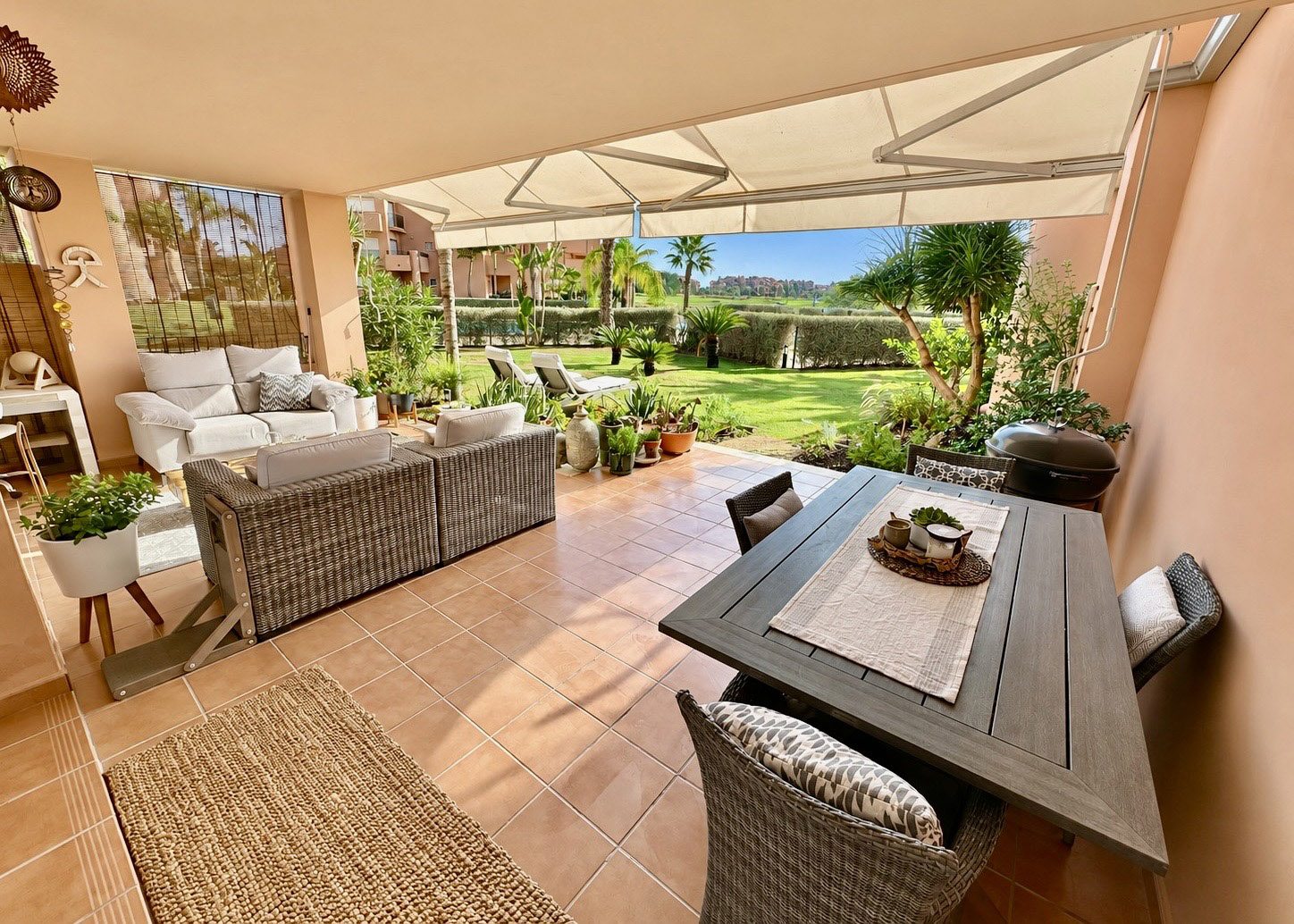 Discover this Ground Floor Apartment with Exceptional Outdoor Living for Sale on Mar Menor Golf Resort. Lake, pool and golf views. Key Ready.